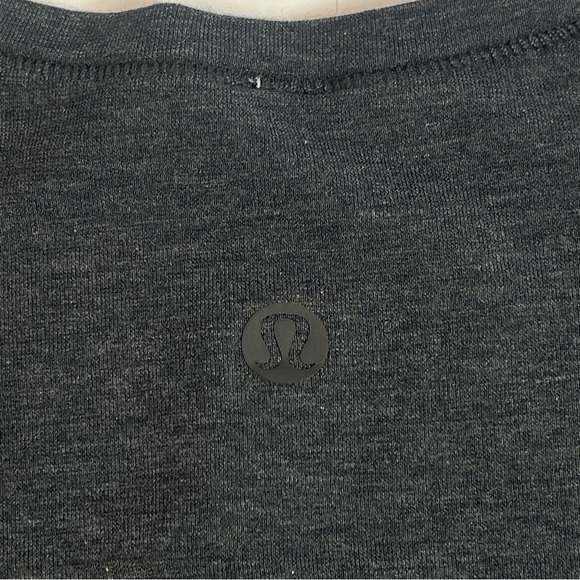 LULULEMON Women's Dark Gray Long Sleeve Loose Fit Top No Signs of Wear Size 4 - Picture 3 of 7